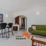 #295 Sunny Apartment *